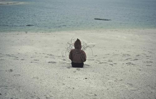 導致孩子孤獨癥的產生的因素有哪些