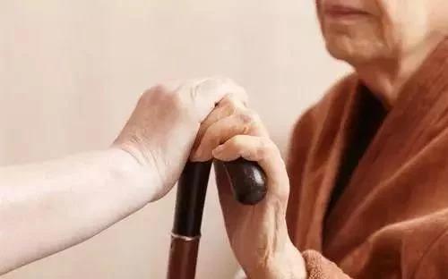 經(jīng)顱磁刺激儀|帕金森帶來什么樣的危害